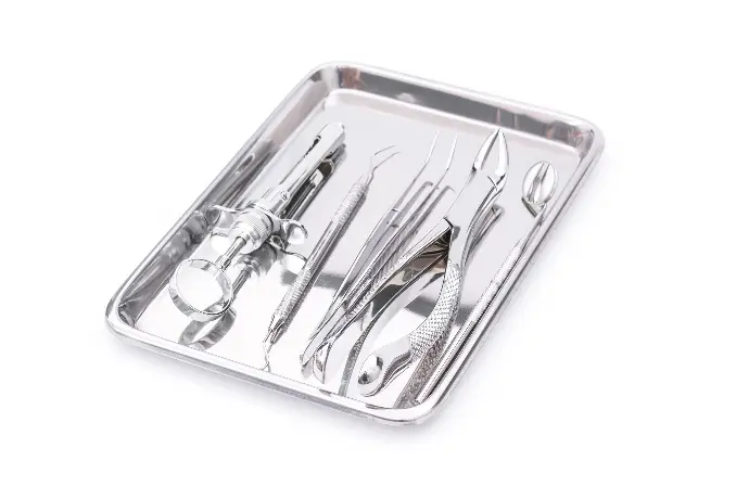 Surgical tray