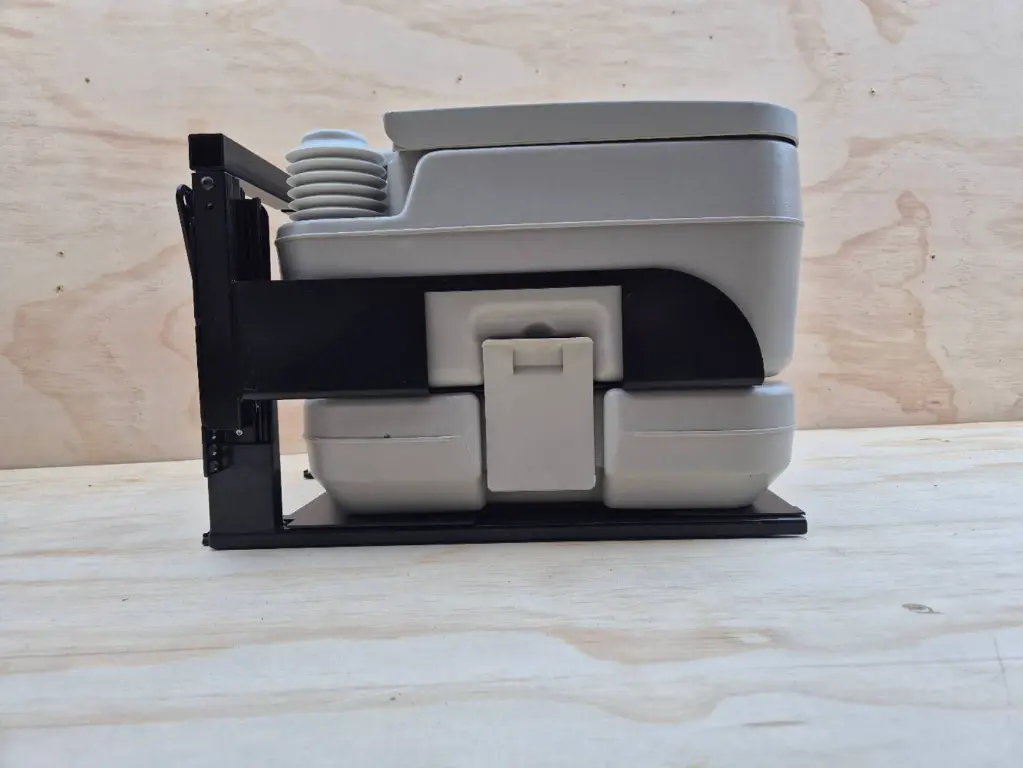 Fix'n'Rail Toilet Installed.webp